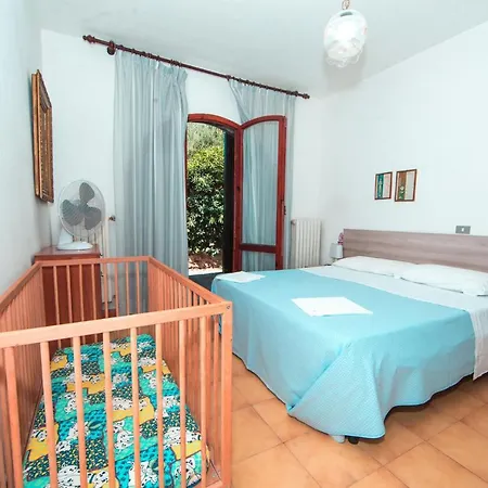 Mandel 2 By Mandel Club 4*