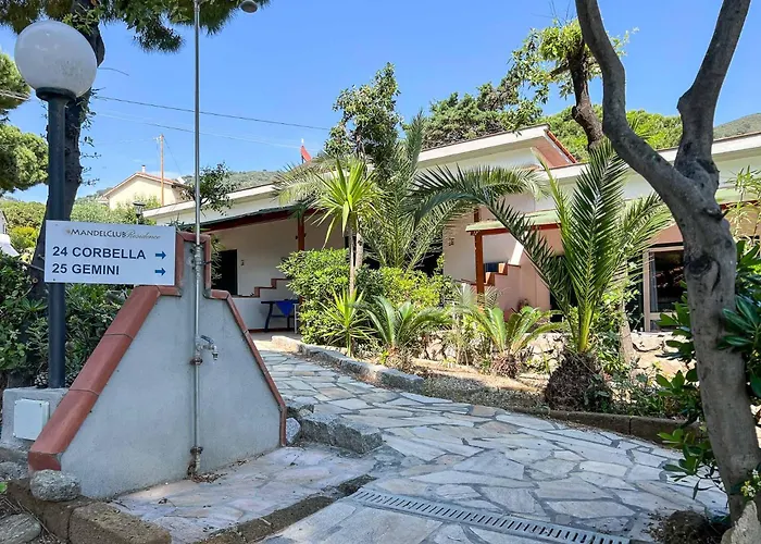 Mandel 2 By Mandel Club Aparthotel Capoliveri (Isola d'Elba)