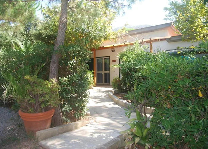 Mandel 2 By Mandel Club