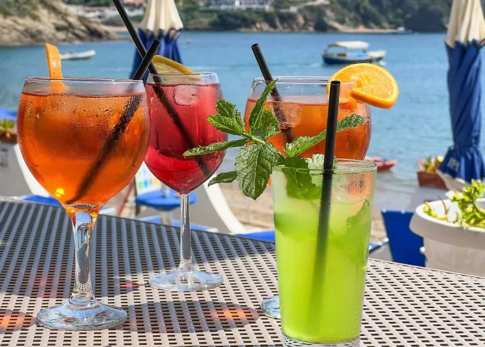 Mandel 2 By Mandel Club